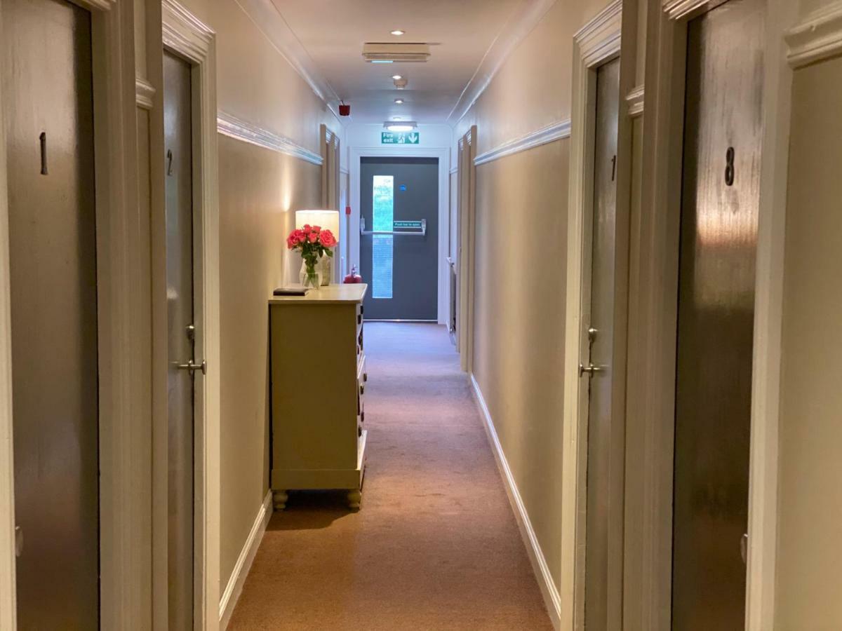 Auld Mill House Hotel Dunfermline Bagian luar foto